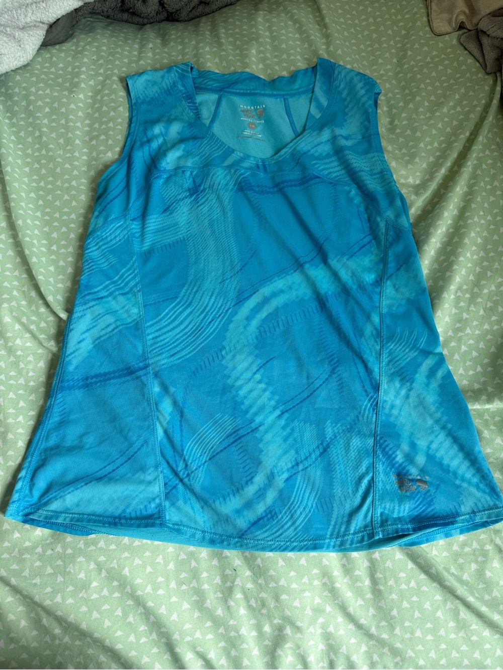 Mountain Hardwear Blue Patterned Women's Athletic Tank Top
